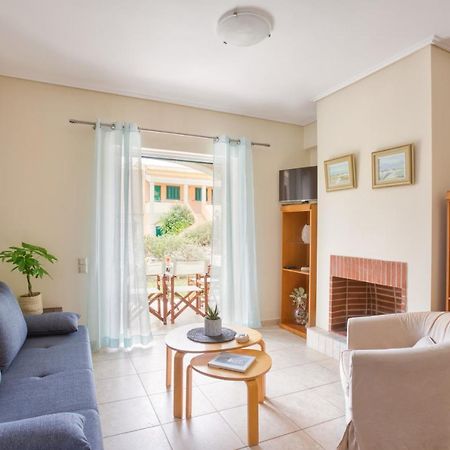 Dimeli Junior Apartment At The Beach บาร์บาตี ภายนอก รูปภาพ