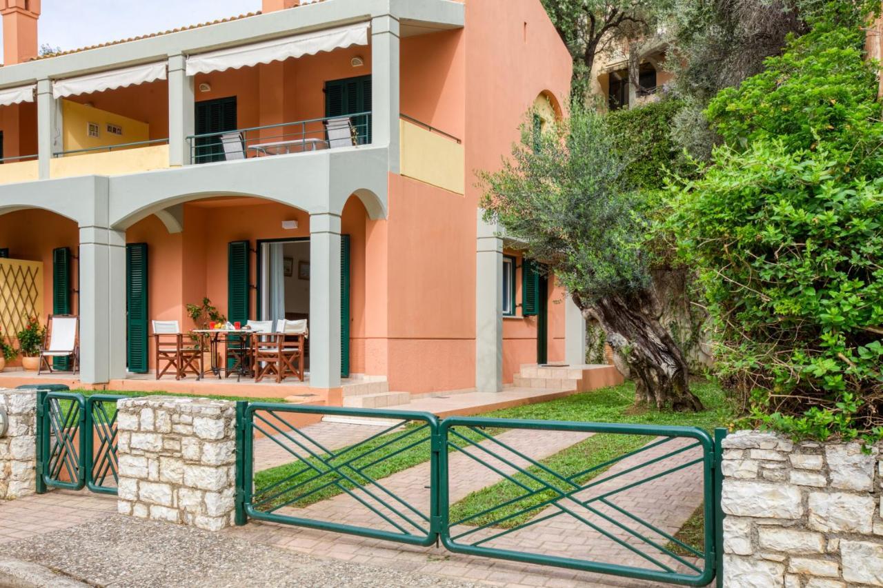 Dimeli Junior Apartment At The Beach บาร์บาตี ภายนอก รูปภาพ